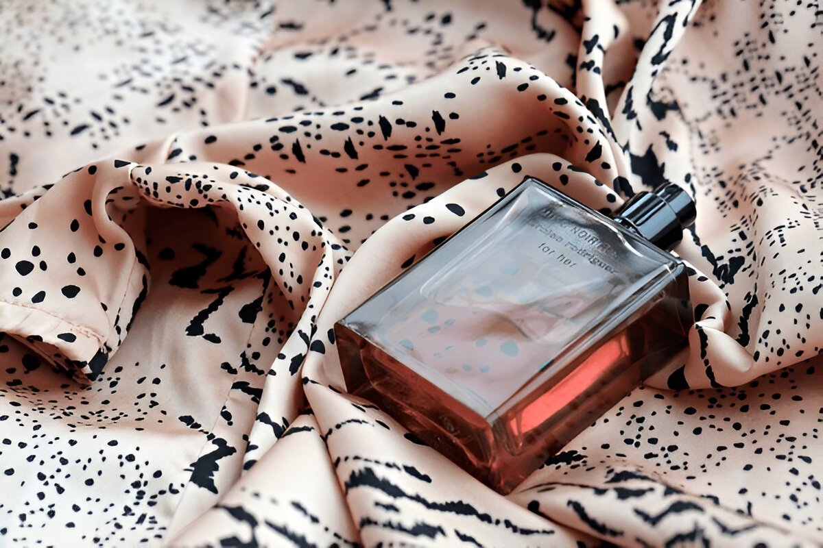 عطر نارسيسو